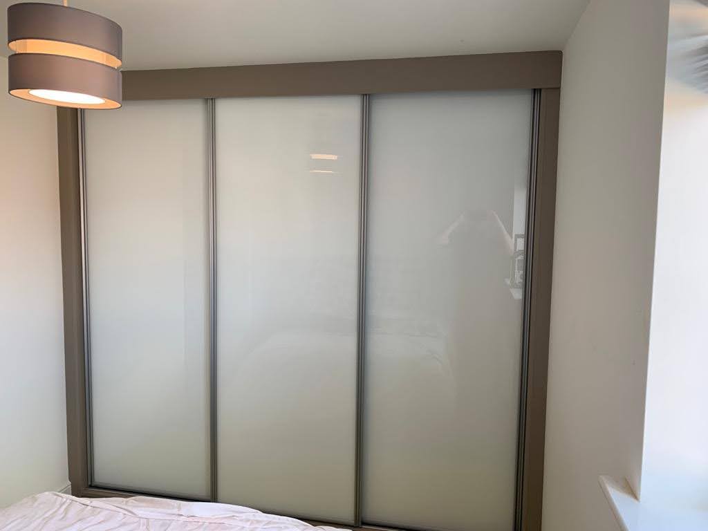 Sliding Wardrobes | Floor To Ceiling Fitted Furniture